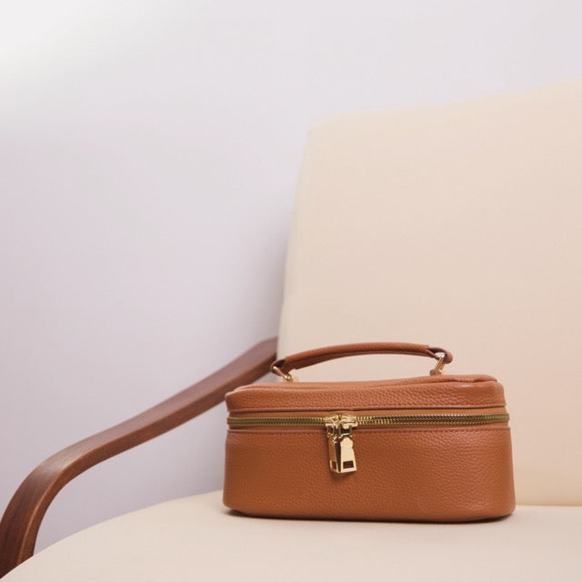 BROWN SMALL GENUINE LEATHER MAKEUP BAG