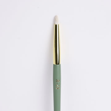 R-28 small blending goat hair brush