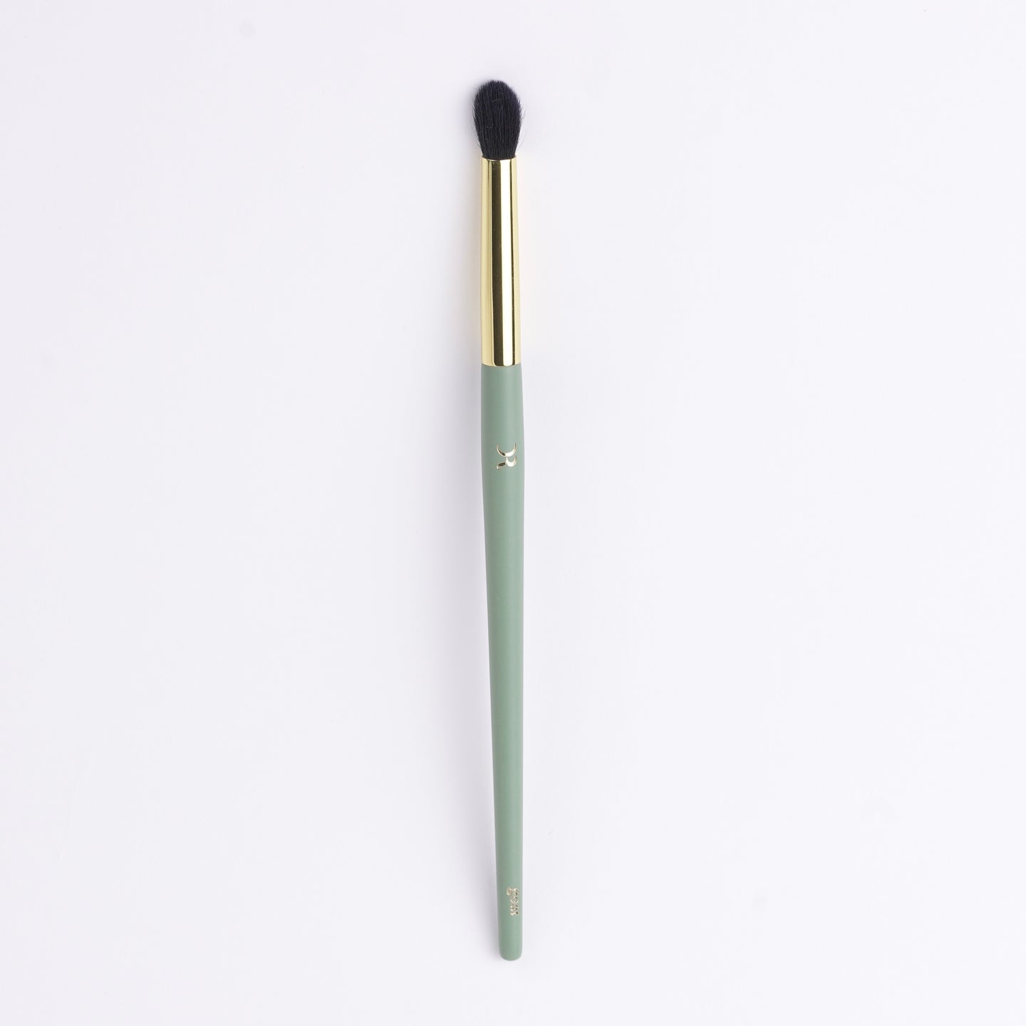 113R ESSENTIAL EYE BRUSH