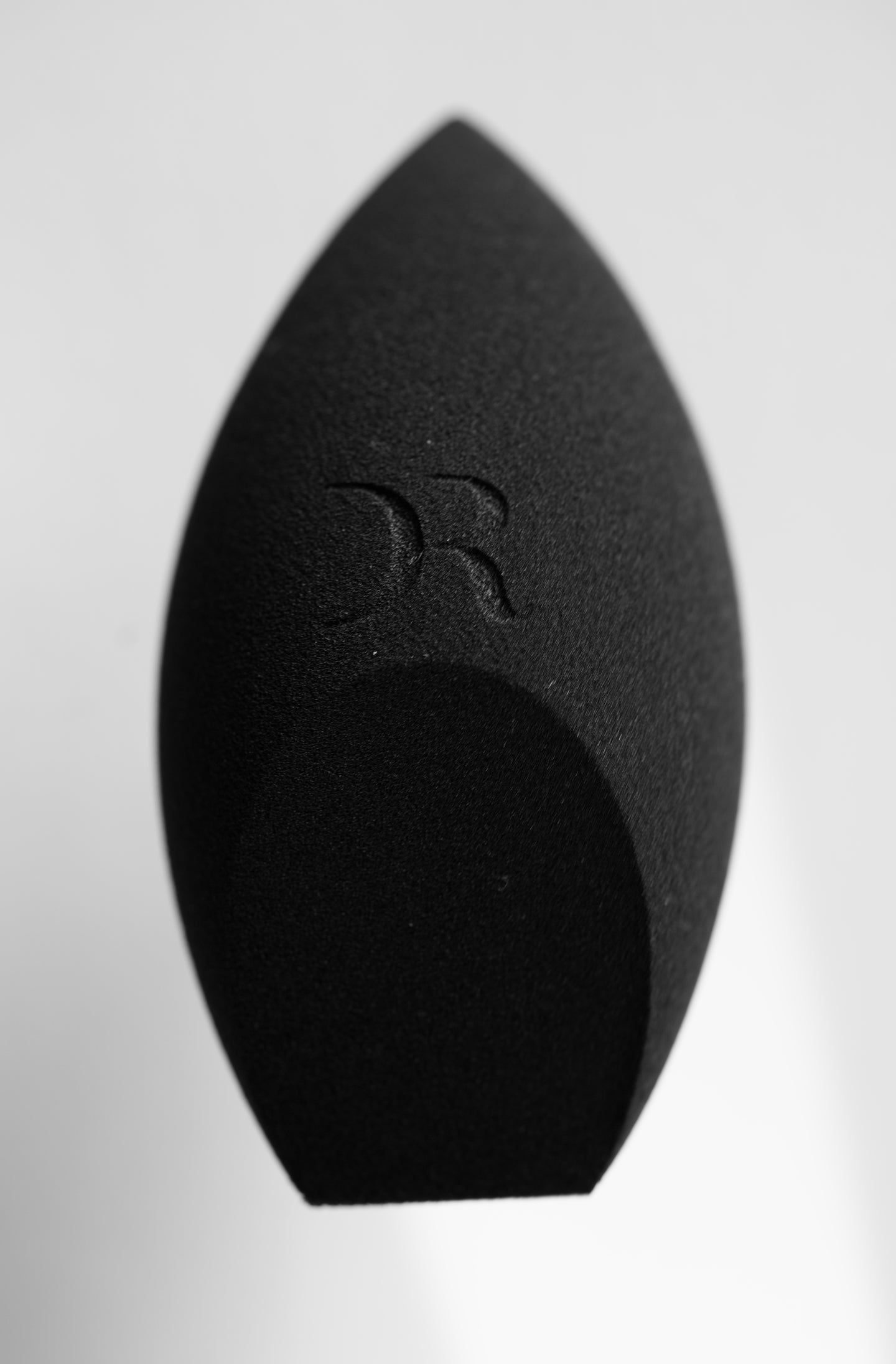 NOIR beauty sponge