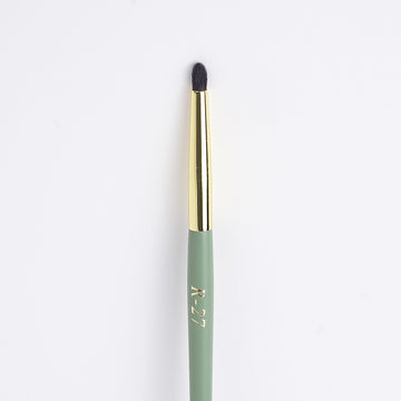 R-27 super small goat hair blending brush