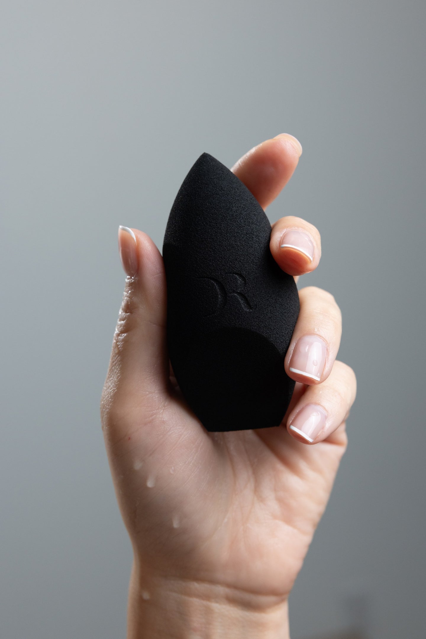 NOIR beauty sponge