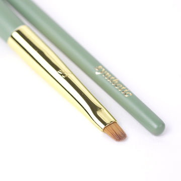 R-25 super smal synthetic flat brush for lash line and eyeliner