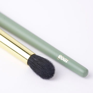 113R ESSENTIAL EYE BRUSH