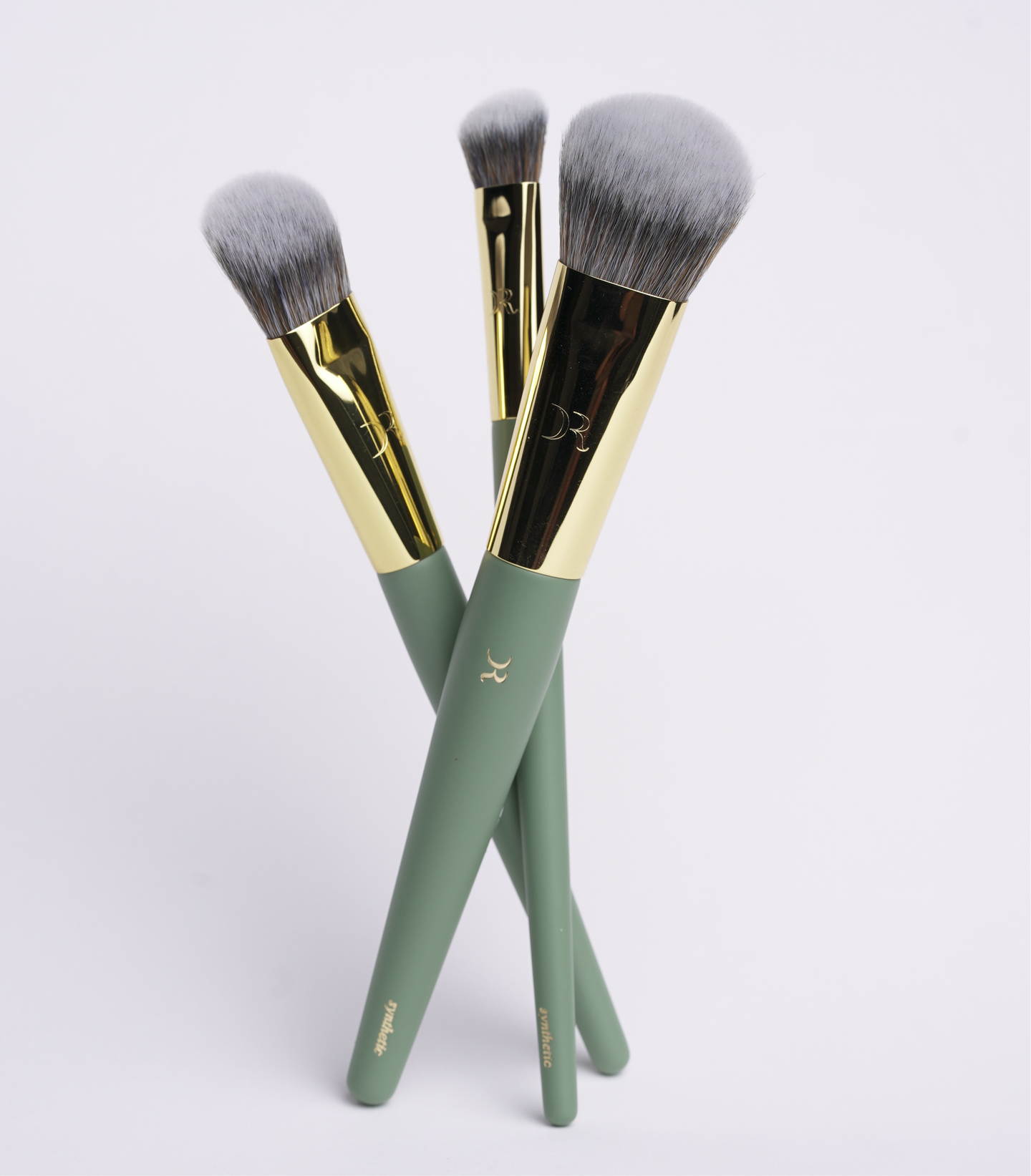 BlendPro Trio makeup brushes by Dorina Rotari featuring three premium face brushes with dense gray bristles