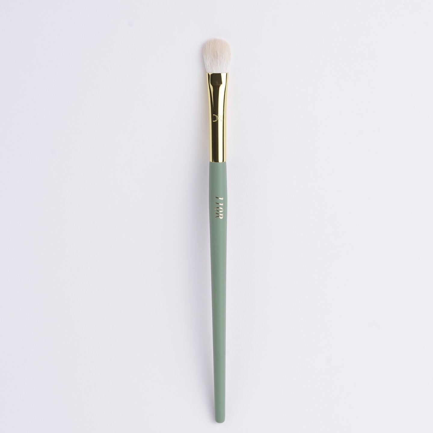 110R CUT CREASE BLENDING BRUSH