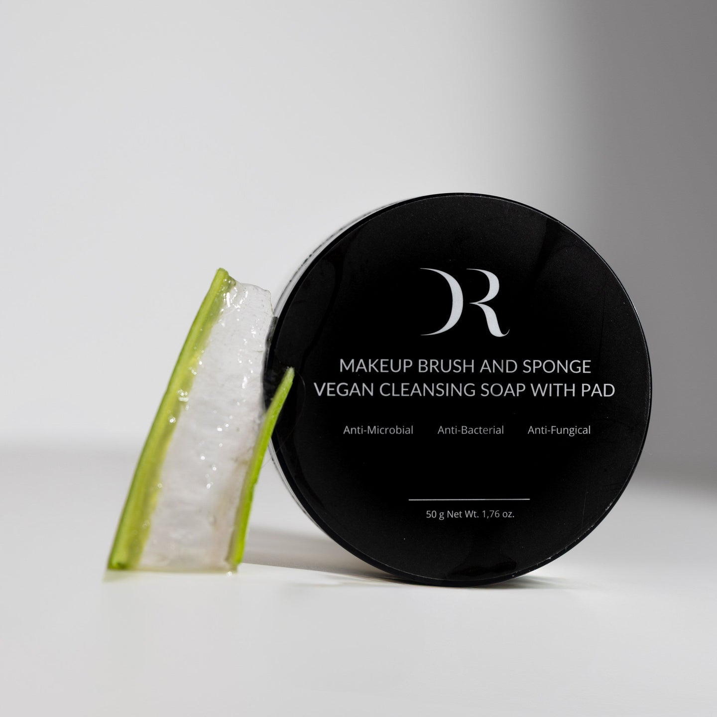 ANTIBACTERIAL VEGAN MAKEUP BRUSH AND COSMETIC PERFUMED CLEANSING SOAP